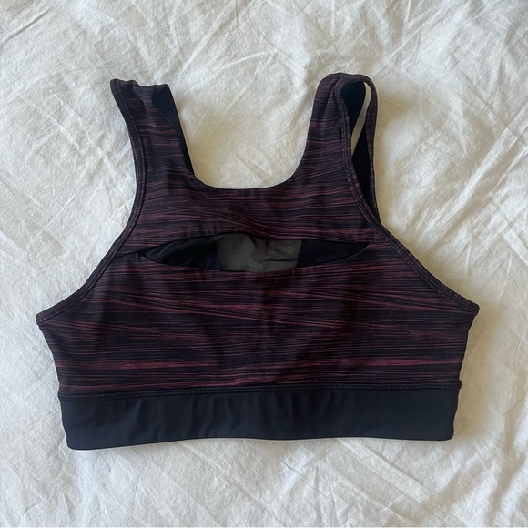 Lululemon Sports Bra. Sz. 8 - Picture 1 of 4